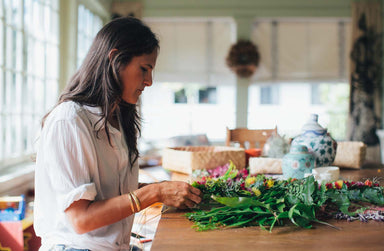 5 Things You Need To Know When Giving and Getting a Lei on May Day